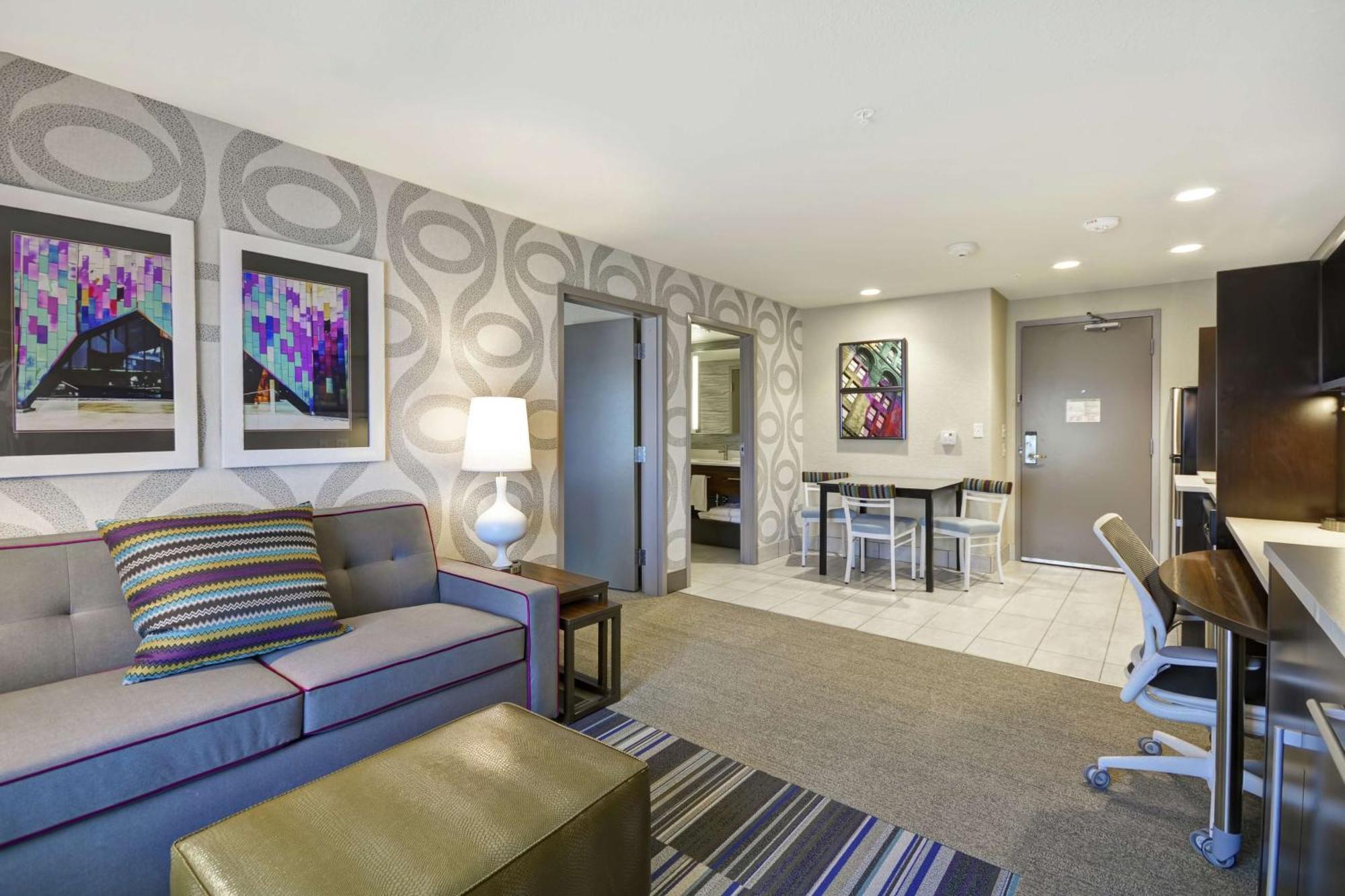 קנזס סיטי Home2 Suites By Hilton Kci Airport מראה חיצוני תמונה